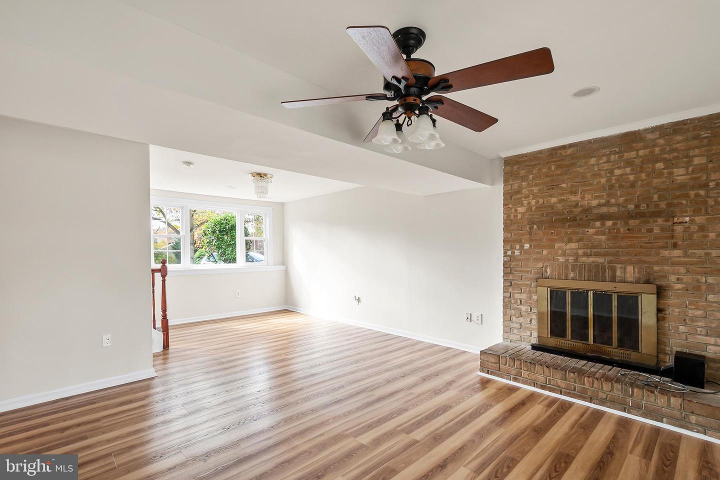 10217 MCKEAN CT, GREAT FALLS, Virginia 22066, 4 Bedrooms Bedrooms, ,3 BathroomsBathrooms,Residential,For sale,10217 MCKEAN CT,VALO2114644 MLS # VALO2114644 10217 MCKEAN CT, GREAT FALLS, Virginia 22066, 4 Bedrooms Bedrooms, ,3 BathroomsBathrooms,Residential,For sale,10217 MCKEAN CT,VALO2114644 MLS # VALO2114644