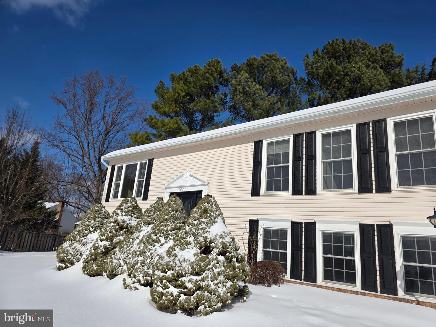 10217 MCKEAN CT, GREAT FALLS, Virginia 22066, 4 Bedrooms Bedrooms, ,3 BathroomsBathrooms,Residential,For sale,10217 MCKEAN CT,VALO2114644 MLS # VALO2114644 10217 MCKEAN CT, GREAT FALLS, Virginia 22066, 4 Bedrooms Bedrooms, ,3 BathroomsBathrooms,Residential,For sale,10217 MCKEAN CT,VALO2114644 MLS # VALO2114644