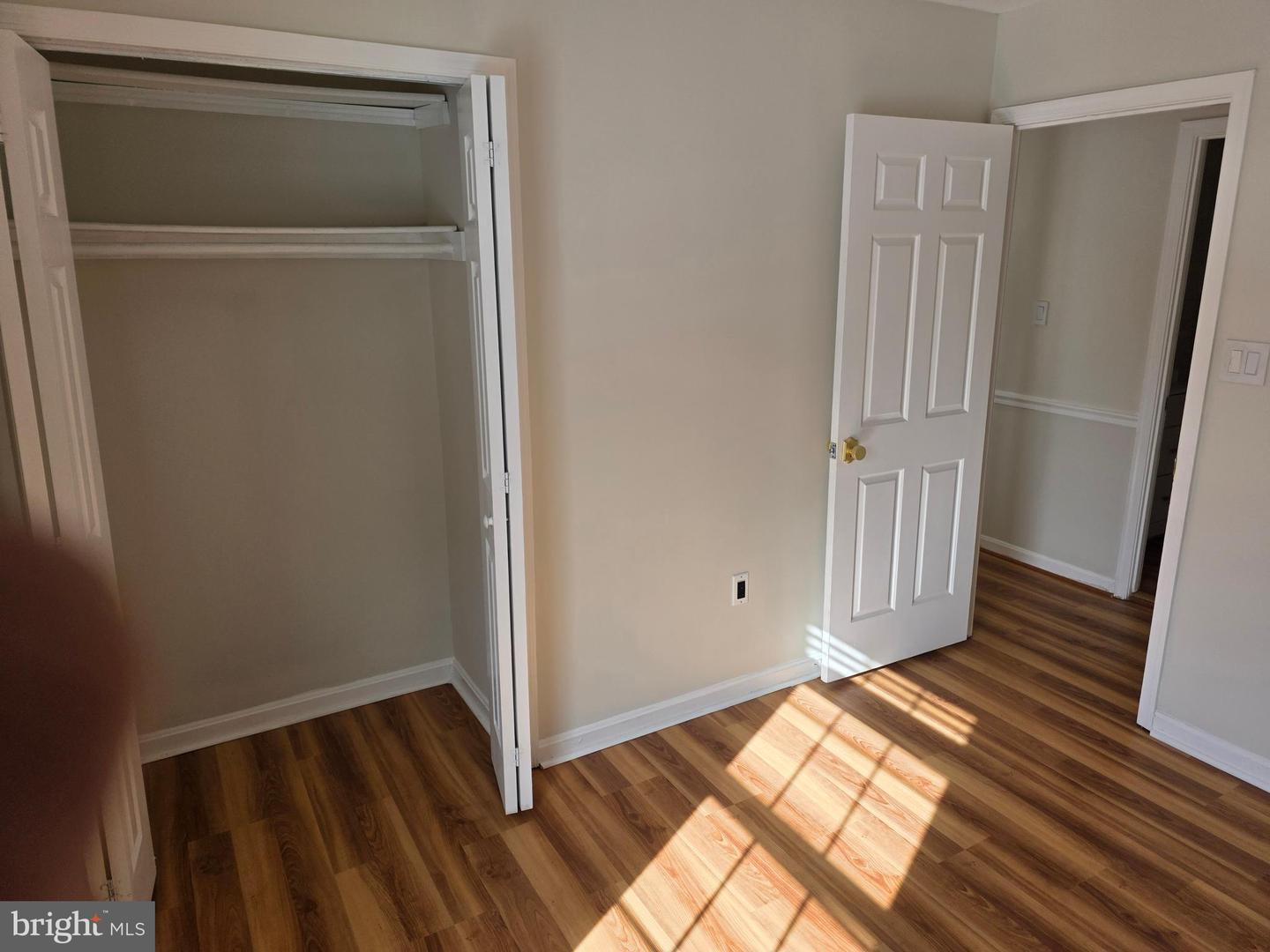 10217 MCKEAN CT, GREAT FALLS, Virginia 22066, 4 Bedrooms Bedrooms, ,3 BathroomsBathrooms,Residential,For sale,10217 MCKEAN CT,VALO2114644 MLS # VALO2114644 10217 MCKEAN CT, GREAT FALLS, Virginia 22066, 4 Bedrooms Bedrooms, ,3 BathroomsBathrooms,Residential,For sale,10217 MCKEAN CT,VALO2114644 MLS # VALO2114644