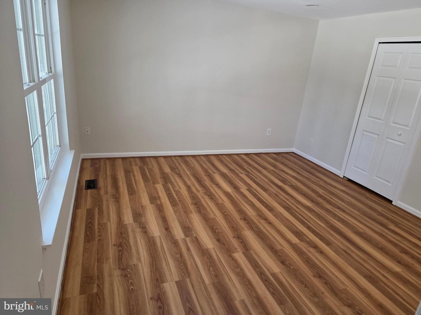 10217 MCKEAN CT, GREAT FALLS, Virginia 22066, 4 Bedrooms Bedrooms, ,3 BathroomsBathrooms,Residential,For sale,10217 MCKEAN CT,VALO2114644 MLS # VALO2114644 10217 MCKEAN CT, GREAT FALLS, Virginia 22066, 4 Bedrooms Bedrooms, ,3 BathroomsBathrooms,Residential,For sale,10217 MCKEAN CT,VALO2114644 MLS # VALO2114644