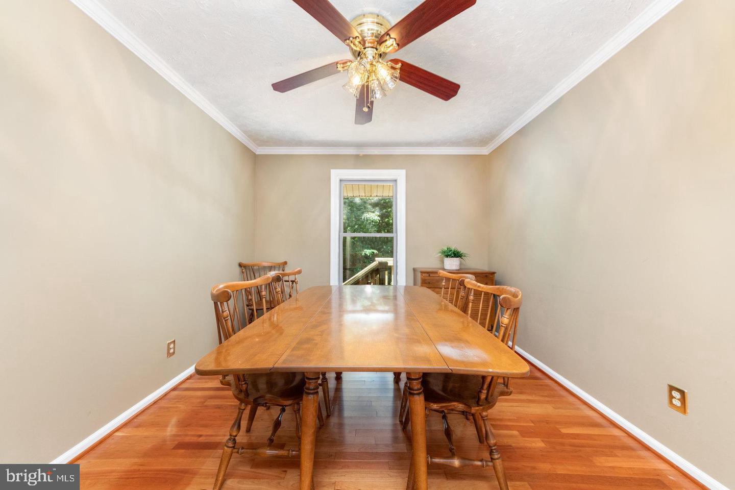 211 SLEEPY HOLLOW TRL, FREDERICKSBURG, Virginia 22405, 5 Bedrooms Bedrooms, ,3 BathroomsBathrooms,Residential,For sale,211 SLEEPY HOLLOW TRL,VAST2045490 MLS # VAST2045490