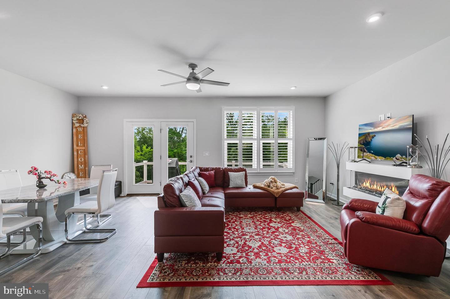 2603 LOGANBERRY DR, HERNDON, Virginia 20171, 4 Bedrooms Bedrooms, ,3 BathroomsBathrooms,Residential,For sale,2603 LOGANBERRY DR,VAFX2287554 MLS # VAFX2287554