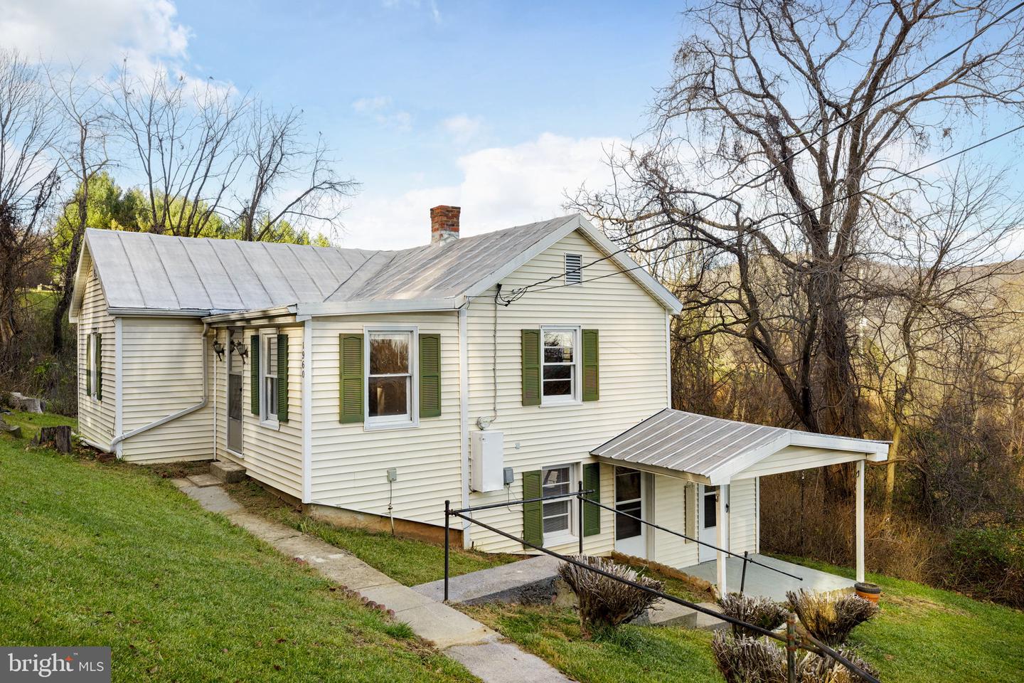 1960 ZACHARY TAYLOR HWY, FRONT ROYAL, Virginia 22630, ,Residential,For sale,1960 ZACHARY TAYLOR HWY,VARP2001810 MLS # VARP2001810