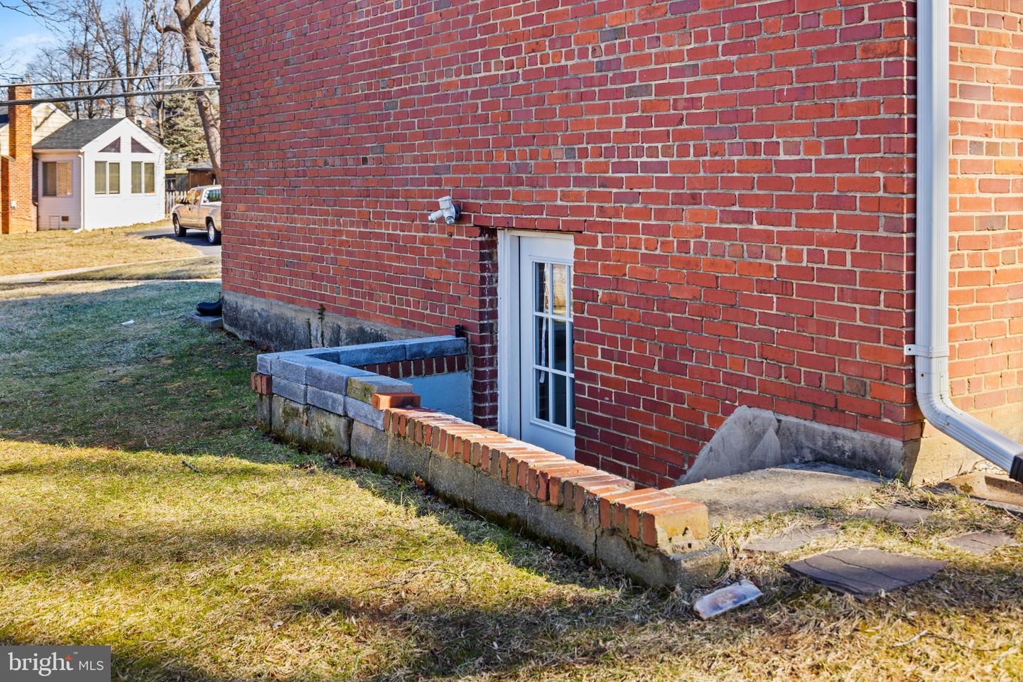 7011 MURRAY LN, ANNANDALE, Virginia 22003, 3 Bedrooms Bedrooms, ,2 BathroomsBathrooms,Residential,For sale,7011 MURRAY LN,VAFX2259688 MLS # VAFX2259688