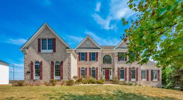 STERLING, Virginia 20166, 4 Bedrooms Bedrooms, 9 Rooms Rooms,4 BathroomsBathrooms,Residential,For sale,VALO2106788 MLS # VALO2106788