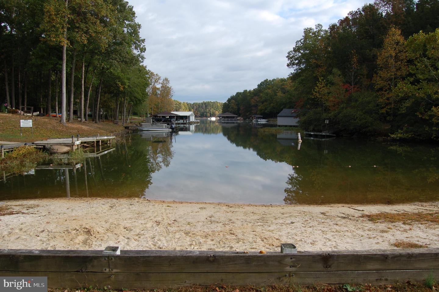 S BLUEWATER BLVD, MINERAL, Virginia 23117, ,Land,For sale,S BLUEWATER BLVD,VALA2009224 MLS # VALA2009224