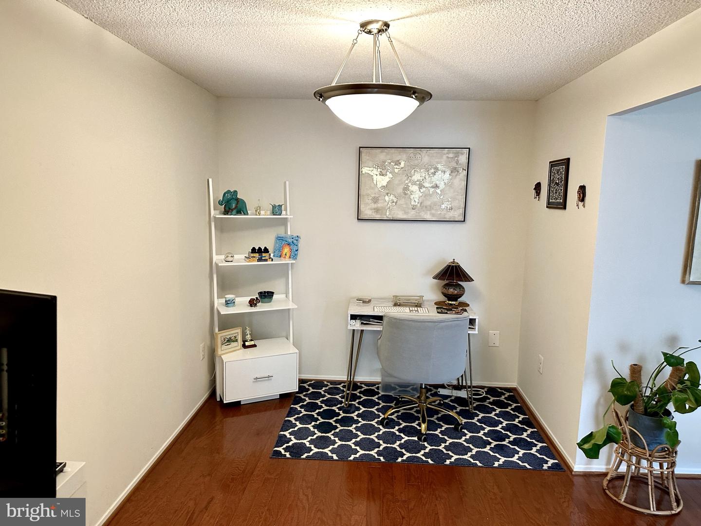 4500 S FOUR MILE RUN DR #505, ARLINGTON, Virginia 22204, 1 Bedroom Bedrooms, ,1 BathroomBathrooms,Residential,For sale,4500 S FOUR MILE RUN DR #505,VAAR2067218 MLS # VAAR2067218 4500 S FOUR MILE RUN DR #505, ARLINGTON, Virginia 22204, 1 Bedroom Bedrooms, ,1 BathroomBathrooms,Residential,For sale,4500 S FOUR MILE RUN DR #505,VAAR2067218 MLS # VAAR2067218