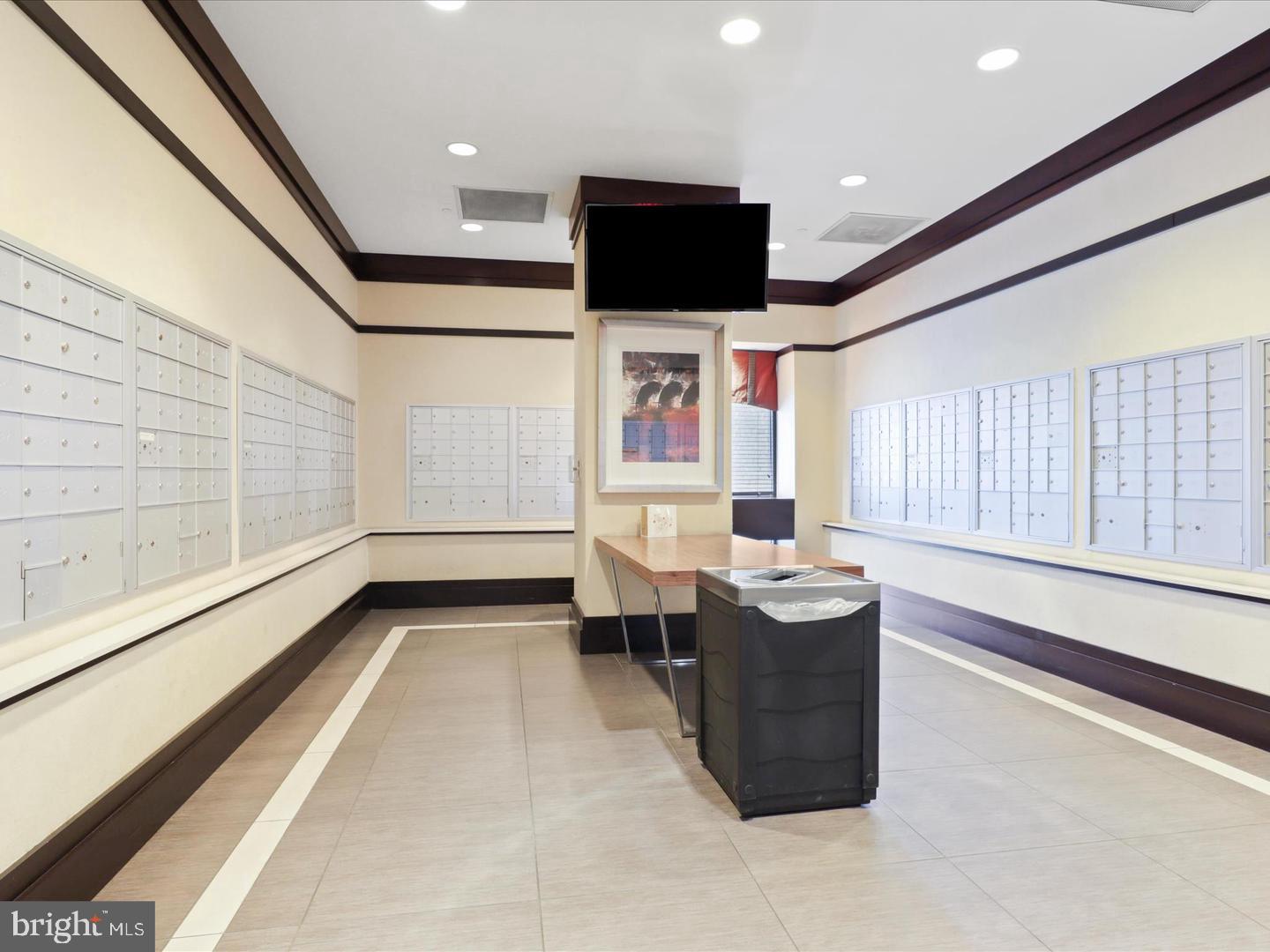 4500 S FOUR MILE RUN DR #505, ARLINGTON, Virginia 22204, 1 Bedroom Bedrooms, ,1 BathroomBathrooms,Residential,For sale,4500 S FOUR MILE RUN DR #505,VAAR2067218 MLS # VAAR2067218 4500 S FOUR MILE RUN DR #505, ARLINGTON, Virginia 22204, 1 Bedroom Bedrooms, ,1 BathroomBathrooms,Residential,For sale,4500 S FOUR MILE RUN DR #505,VAAR2067218 MLS # VAAR2067218