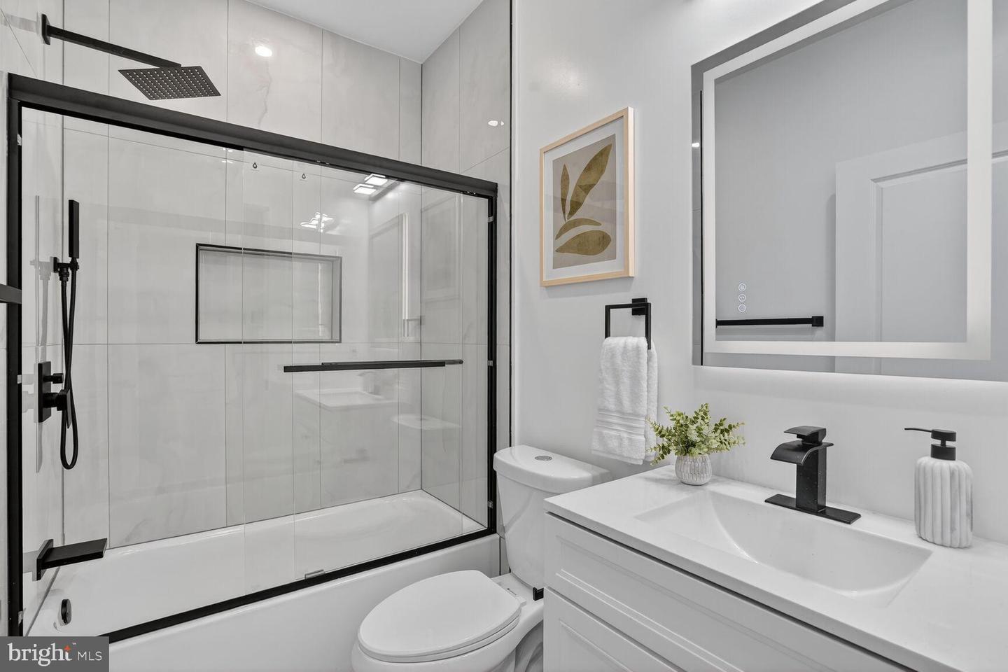 4629 9TH ST NW, WASHINGTON, District Of Columbia 20011, 8 Bedrooms Bedrooms, 13 Rooms Rooms,5 BathroomsBathrooms,Residential,For sale,4629 9TH ST NW,DCDC2239768 MLS # DCDC2239768