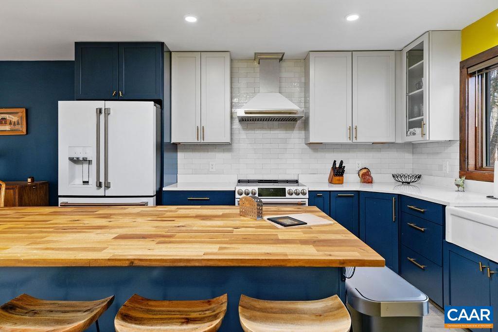 274 LAUREL SPRINGS DR, WINTERGREEN, Virginia 22967, 3 Bedrooms Bedrooms, ,3 BathroomsBathrooms,Residential,For sale,274 LAUREL SPRINGS DR,672352 MLS # 672352