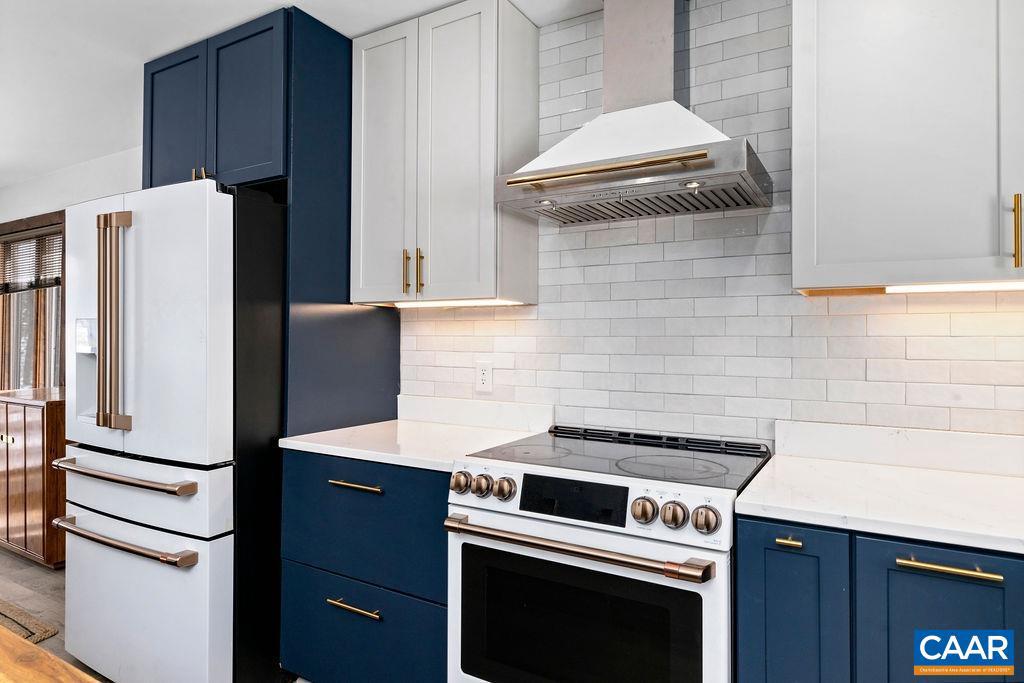 274 LAUREL SPRINGS DR, WINTERGREEN, Virginia 22967, 3 Bedrooms Bedrooms, ,3 BathroomsBathrooms,Residential,For sale,274 LAUREL SPRINGS DR,672352 MLS # 672352