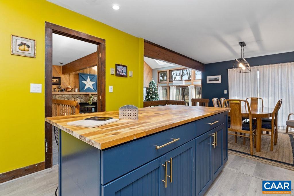 274 LAUREL SPRINGS DR, WINTERGREEN, Virginia 22967, 3 Bedrooms Bedrooms, ,3 BathroomsBathrooms,Residential,For sale,274 LAUREL SPRINGS DR,672352 MLS # 672352