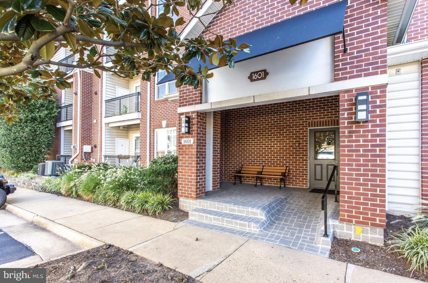 1601 SPRING GATE DR #1411, MCLEAN, Virginia 22102, 1 Bedroom Bedrooms, ,1 BathroomBathrooms,Residential,For sale,1601 SPRING GATE DR #1411,VAFX2287492 MLS # VAFX2287492