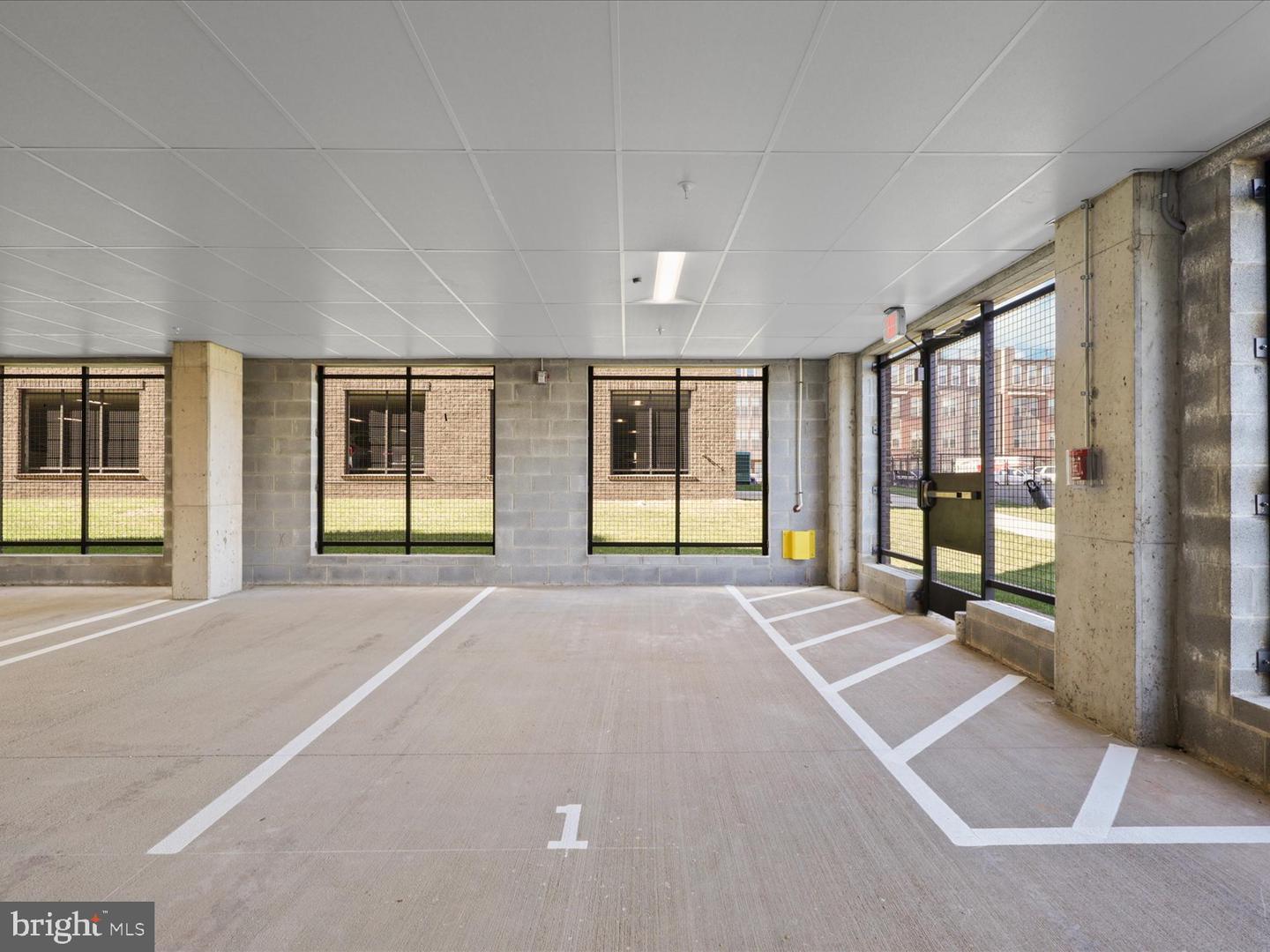 21731 DOVEKIE TER #205, ASHBURN, Virginia 20147, 2 Bedrooms Bedrooms, ,2 BathroomsBathrooms,Residential,For sale,21731 DOVEKIE TER #205,VALO2114624 MLS # VALO2114624