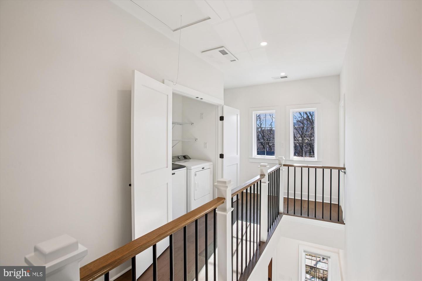 5043 25TH ST S, ARLINGTON, Virginia 22206, 4 Bedrooms Bedrooms, 8 Rooms Rooms,3 BathroomsBathrooms,Residential,For sale,5043 25TH ST S,VAAR2068126 MLS # VAAR2068126 5043 25TH ST S, ARLINGTON, Virginia 22206, 4 Bedrooms Bedrooms, 8 Rooms Rooms,3 BathroomsBathrooms,Residential,For sale,5043 25TH ST S,VAAR2068126 MLS # VAAR2068126