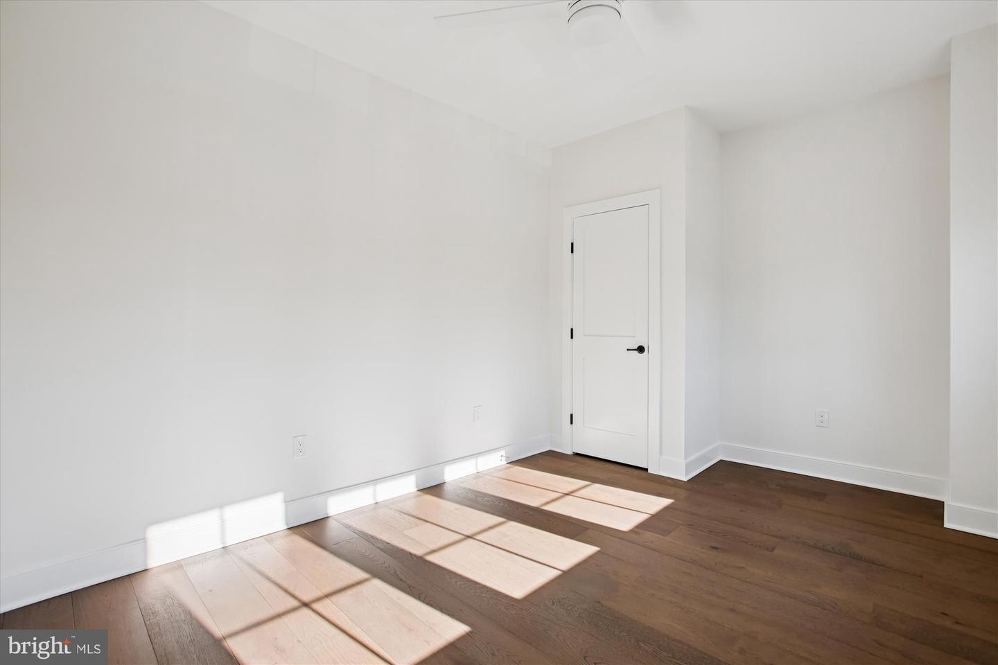 5043 25TH ST S, ARLINGTON, Virginia 22206, 4 Bedrooms Bedrooms, 8 Rooms Rooms,3 BathroomsBathrooms,Residential,For sale,5043 25TH ST S,VAAR2068126 MLS # VAAR2068126 5043 25TH ST S, ARLINGTON, Virginia 22206, 4 Bedrooms Bedrooms, 8 Rooms Rooms,3 BathroomsBathrooms,Residential,For sale,5043 25TH ST S,VAAR2068126 MLS # VAAR2068126