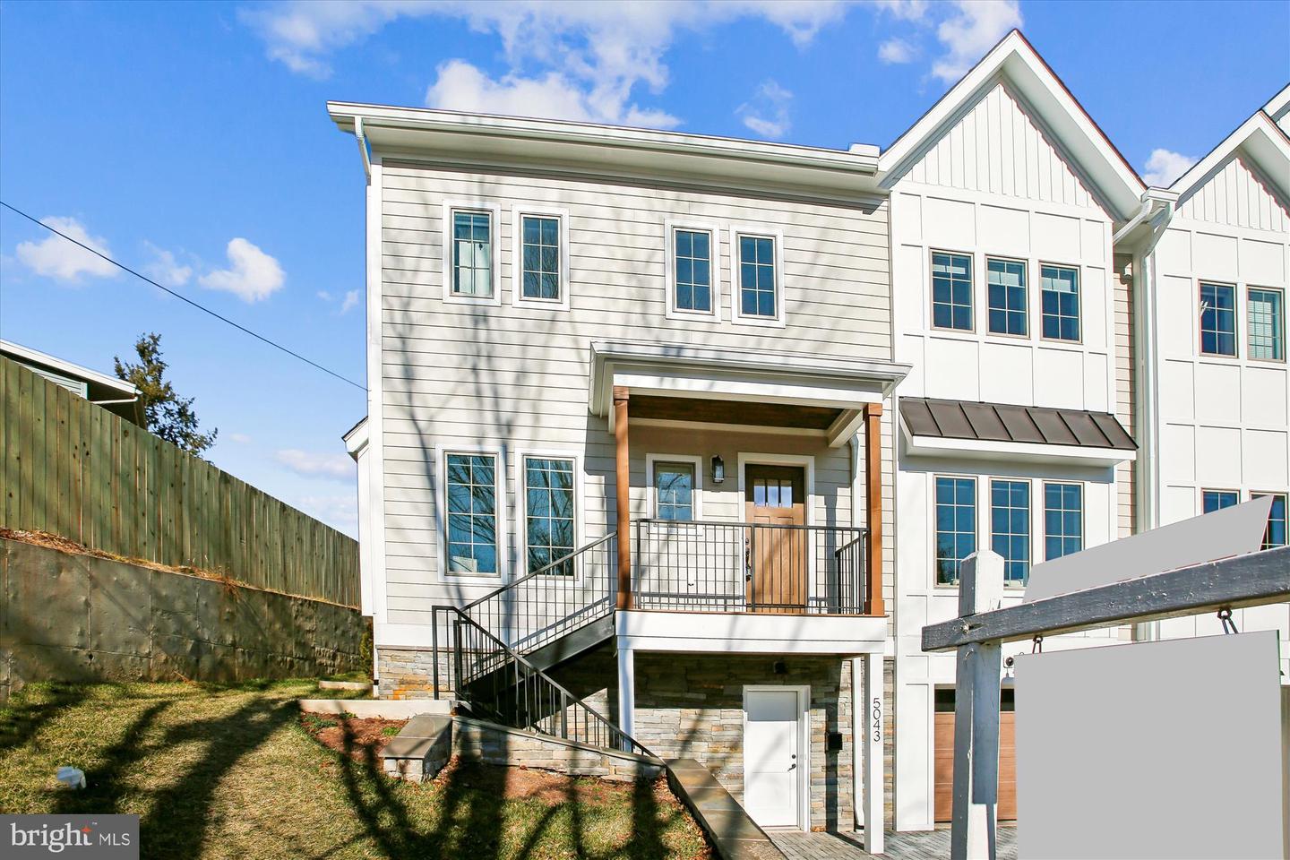 5043 25TH ST S, ARLINGTON, Virginia 22206, 4 Bedrooms Bedrooms, 8 Rooms Rooms,3 BathroomsBathrooms,Residential,For sale,5043 25TH ST S,VAAR2068126 MLS # VAAR2068126 5043 25TH ST S, ARLINGTON, Virginia 22206, 4 Bedrooms Bedrooms, 8 Rooms Rooms,3 BathroomsBathrooms,Residential,For sale,5043 25TH ST S,VAAR2068126 MLS # VAAR2068126