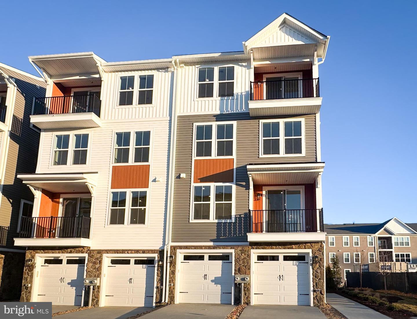 70 VALERIAN LOOP #1, STAFFORD, Virginia 22554, 3 Bedrooms Bedrooms, ,2 BathroomsBathrooms,Residential,For sale,70 VALERIAN LOOP #1,VAST2045496 MLS # VAST2045496