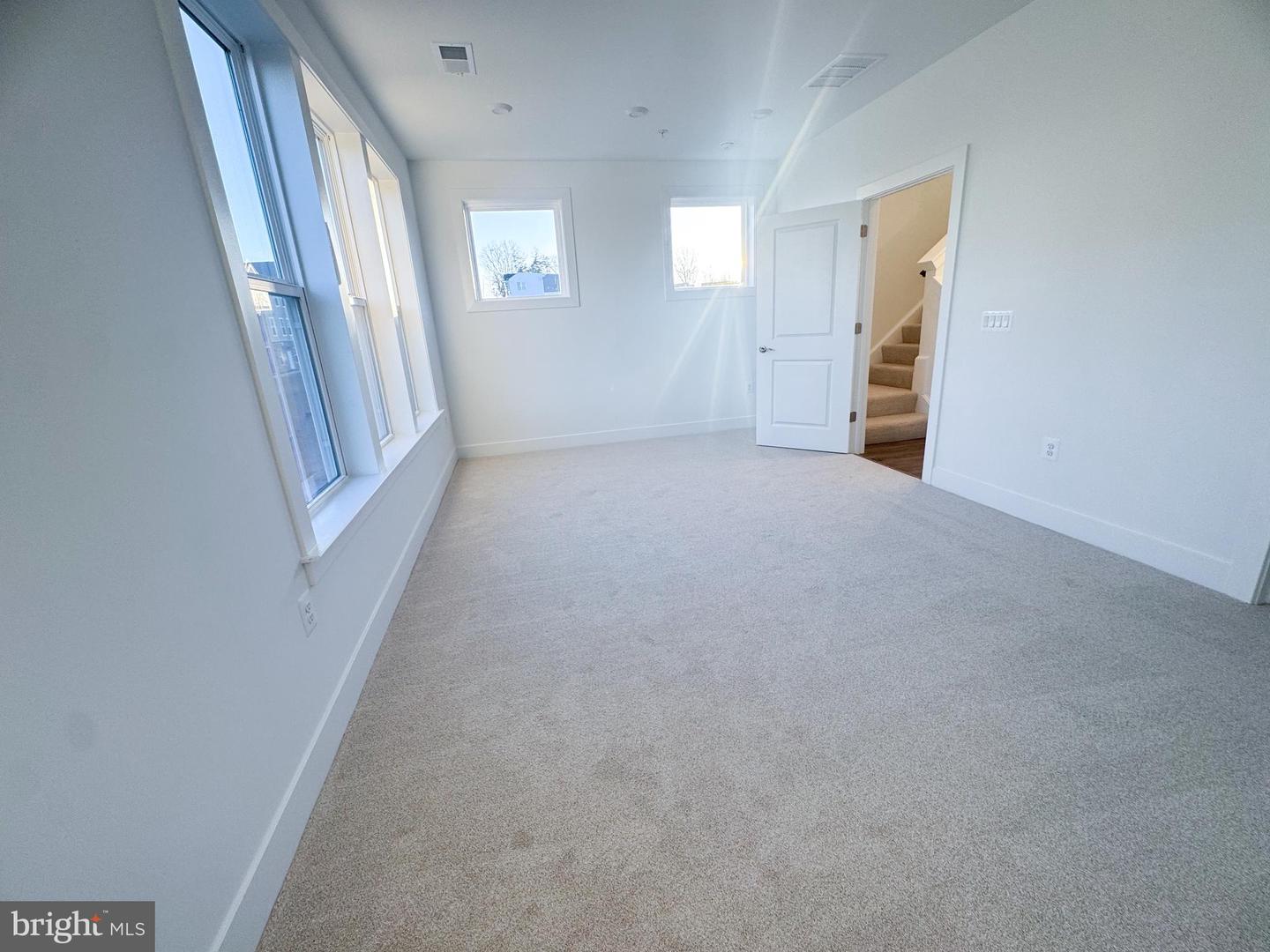 70 VALERIAN LOOP #1, STAFFORD, Virginia 22554, 3 Bedrooms Bedrooms, ,2 BathroomsBathrooms,Residential,For sale,70 VALERIAN LOOP #1,VAST2045496 MLS # VAST2045496