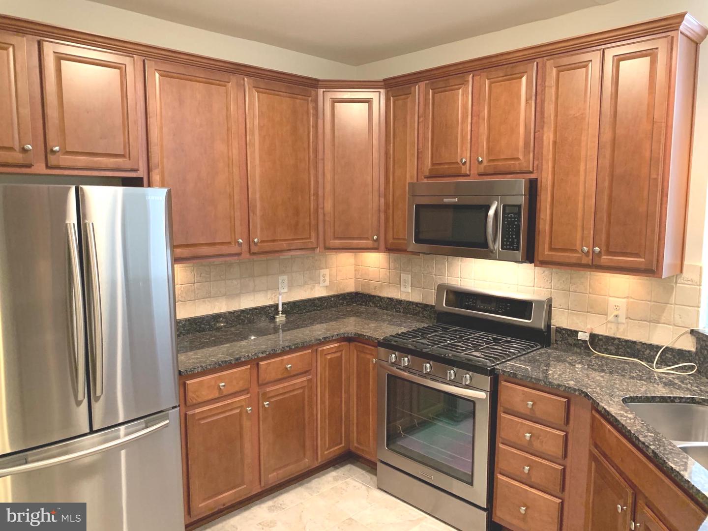 8970 FASCINATION CT #111, LORTON, Virginia 22079, 2 Bedrooms Bedrooms, ,2 BathroomsBathrooms,Residential,For sale,8970 FASCINATION CT #111,VAFX2286938 MLS # VAFX2286938