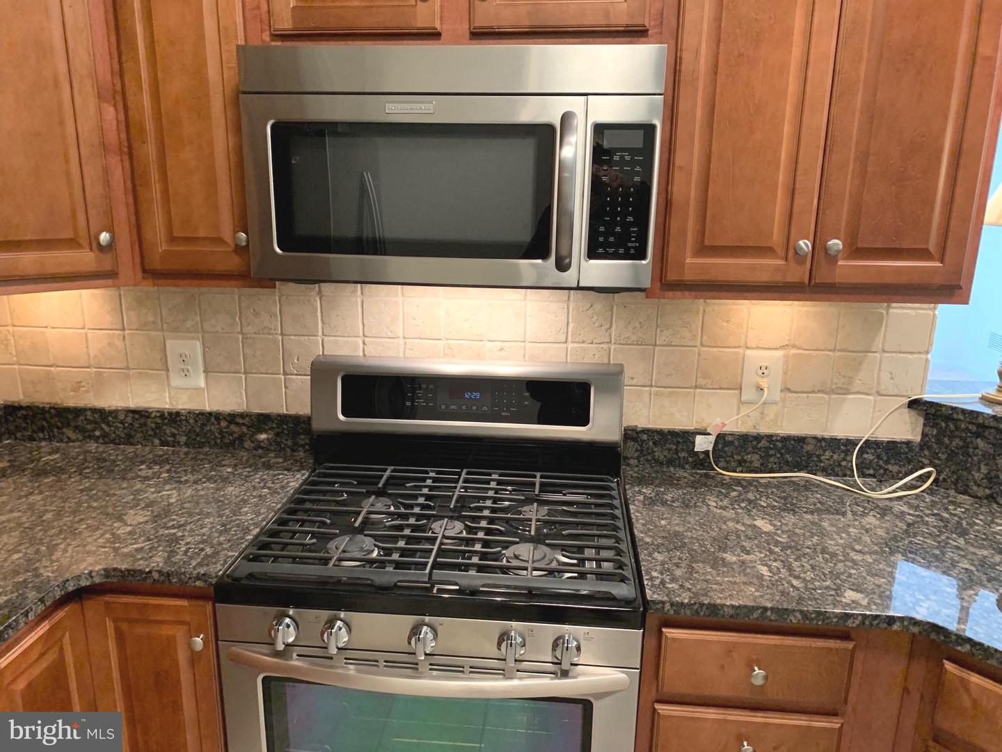 8970 FASCINATION CT #111, LORTON, Virginia 22079, 2 Bedrooms Bedrooms, ,2 BathroomsBathrooms,Residential,For sale,8970 FASCINATION CT #111,VAFX2286938 MLS # VAFX2286938