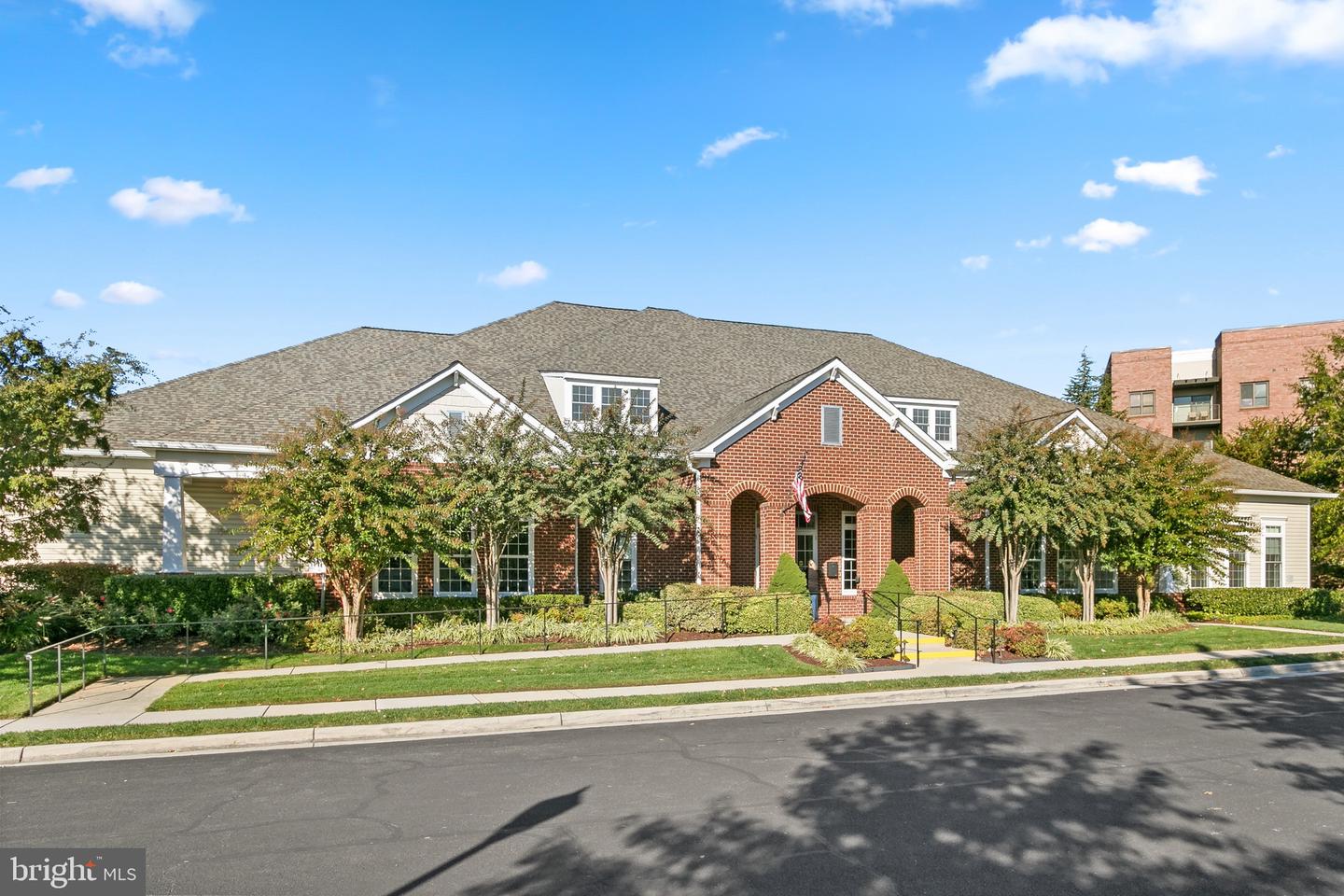 8970 FASCINATION CT #111, LORTON, Virginia 22079, 2 Bedrooms Bedrooms, ,2 BathroomsBathrooms,Residential,For sale,8970 FASCINATION CT #111,VAFX2286938 MLS # VAFX2286938