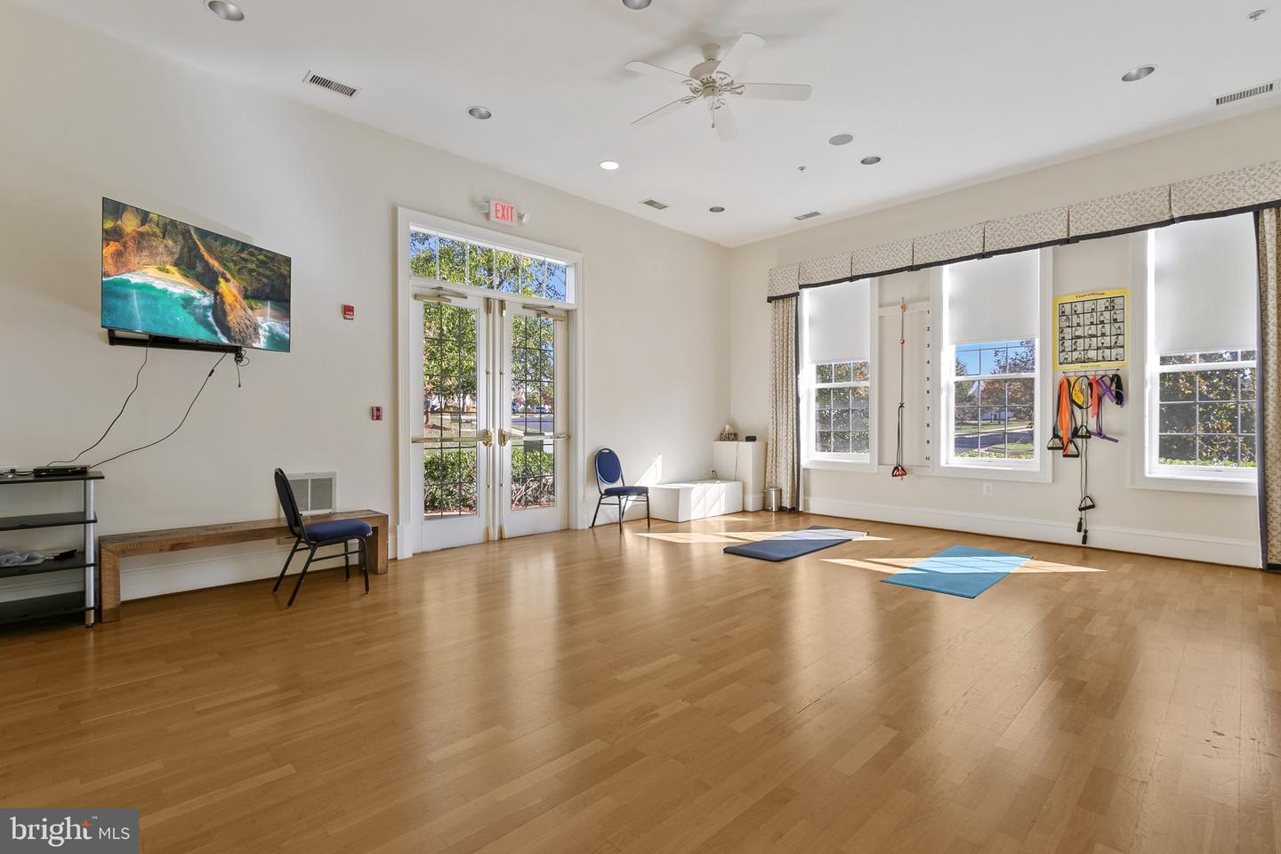 8970 FASCINATION CT #111, LORTON, Virginia 22079, 2 Bedrooms Bedrooms, ,2 BathroomsBathrooms,Residential,For sale,8970 FASCINATION CT #111,VAFX2286938 MLS # VAFX2286938