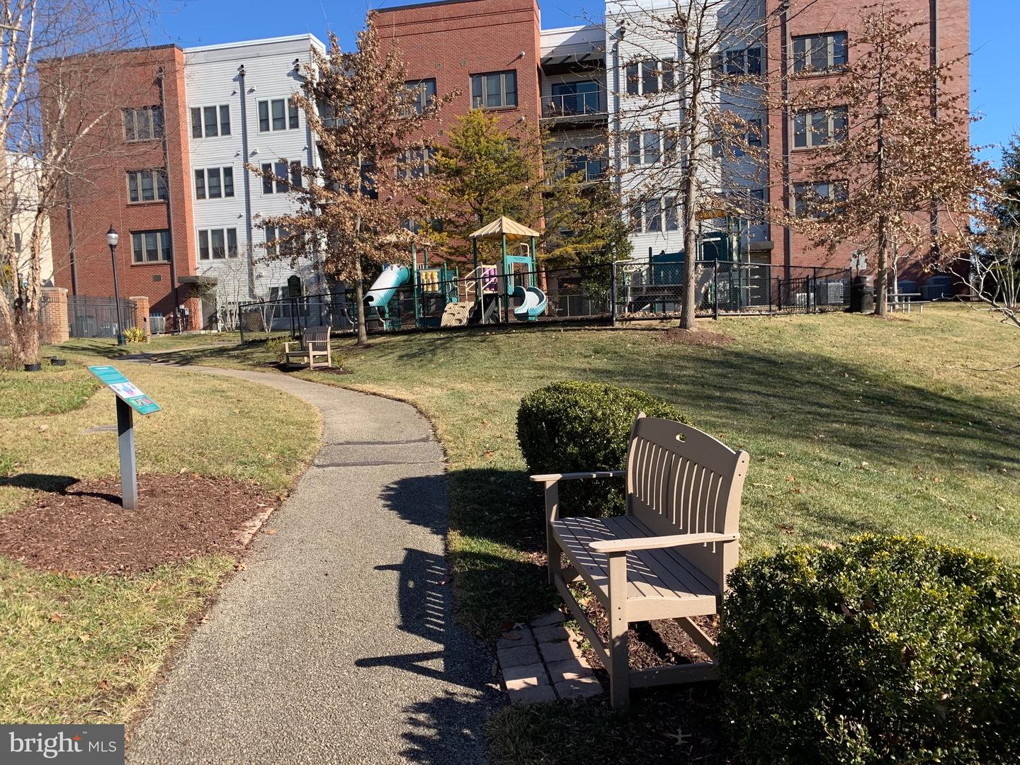 8970 FASCINATION CT #111, LORTON, Virginia 22079, 2 Bedrooms Bedrooms, ,2 BathroomsBathrooms,Residential,For sale,8970 FASCINATION CT #111,VAFX2286938 MLS # VAFX2286938