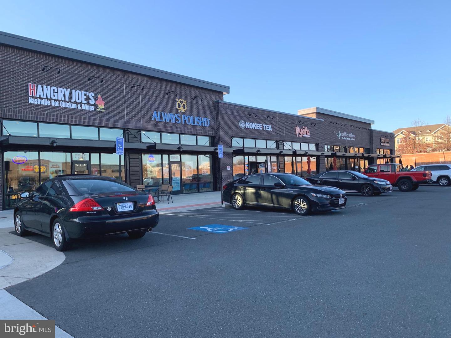 8970 FASCINATION CT #111, LORTON, Virginia 22079, 2 Bedrooms Bedrooms, ,2 BathroomsBathrooms,Residential,For sale,8970 FASCINATION CT #111,VAFX2286938 MLS # VAFX2286938