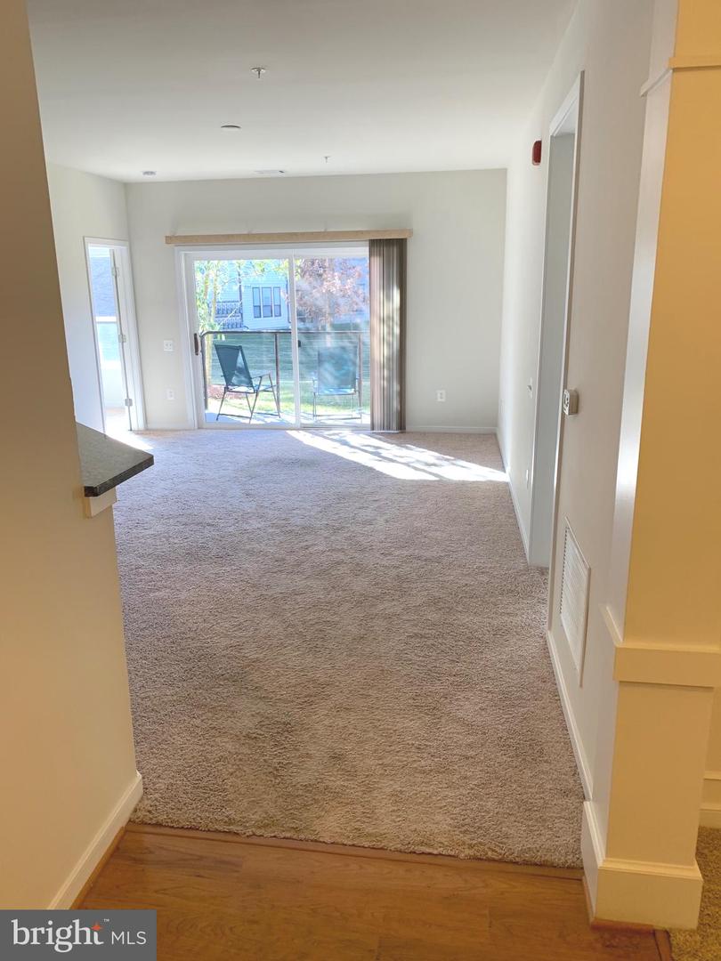 8970 FASCINATION CT #111, LORTON, Virginia 22079, 2 Bedrooms Bedrooms, ,2 BathroomsBathrooms,Residential,For sale,8970 FASCINATION CT #111,VAFX2286938 MLS # VAFX2286938