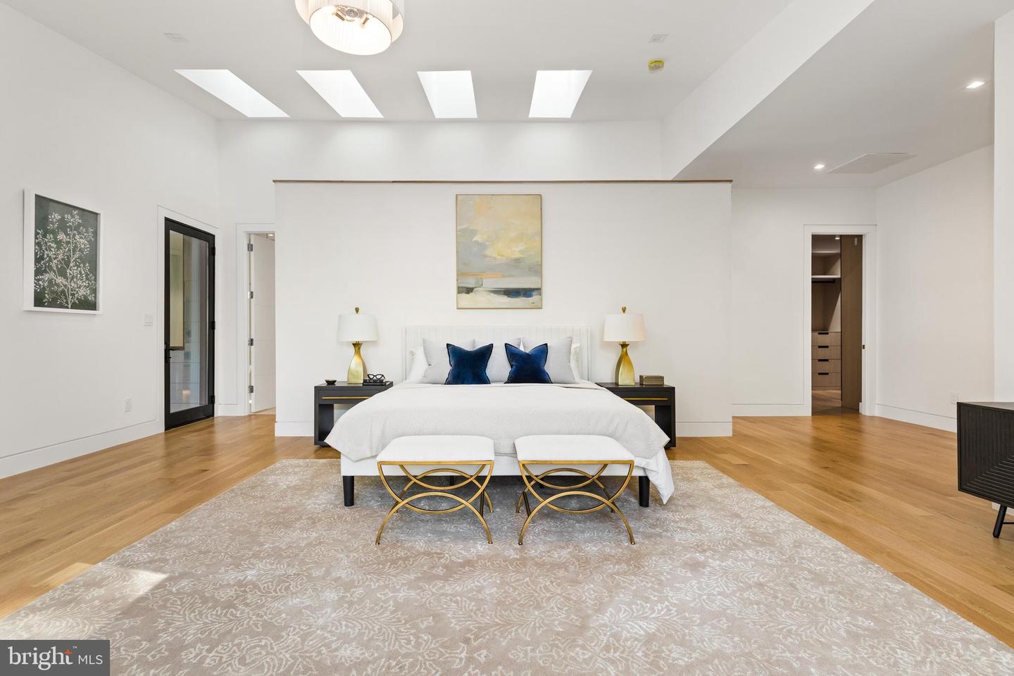 3554 MILITARY RD, ARLINGTON, Virginia 22207, 6 Bedrooms Bedrooms, ,6 BathroomsBathrooms,Residential,For sale,3554 MILITARY RD,VAAR2068042 MLS # VAAR2068042