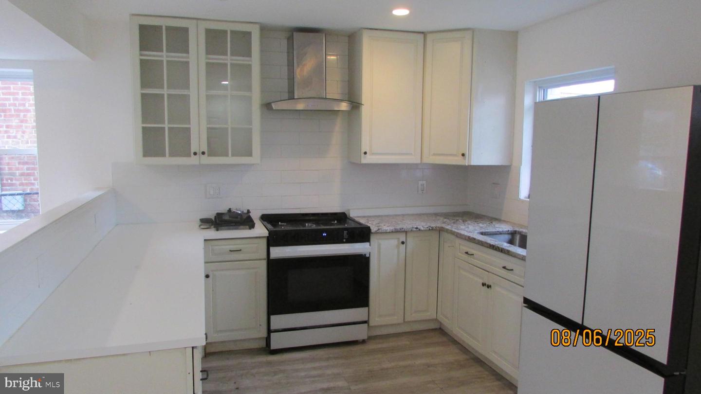 5732 5TH ST NE, WASHINGTON, District Of Columbia 20011, 3 Bedrooms Bedrooms, ,2 BathroomsBathrooms,Residential,For sale,5732 5TH ST NE,DCDC2201678 MLS # DCDC2201678