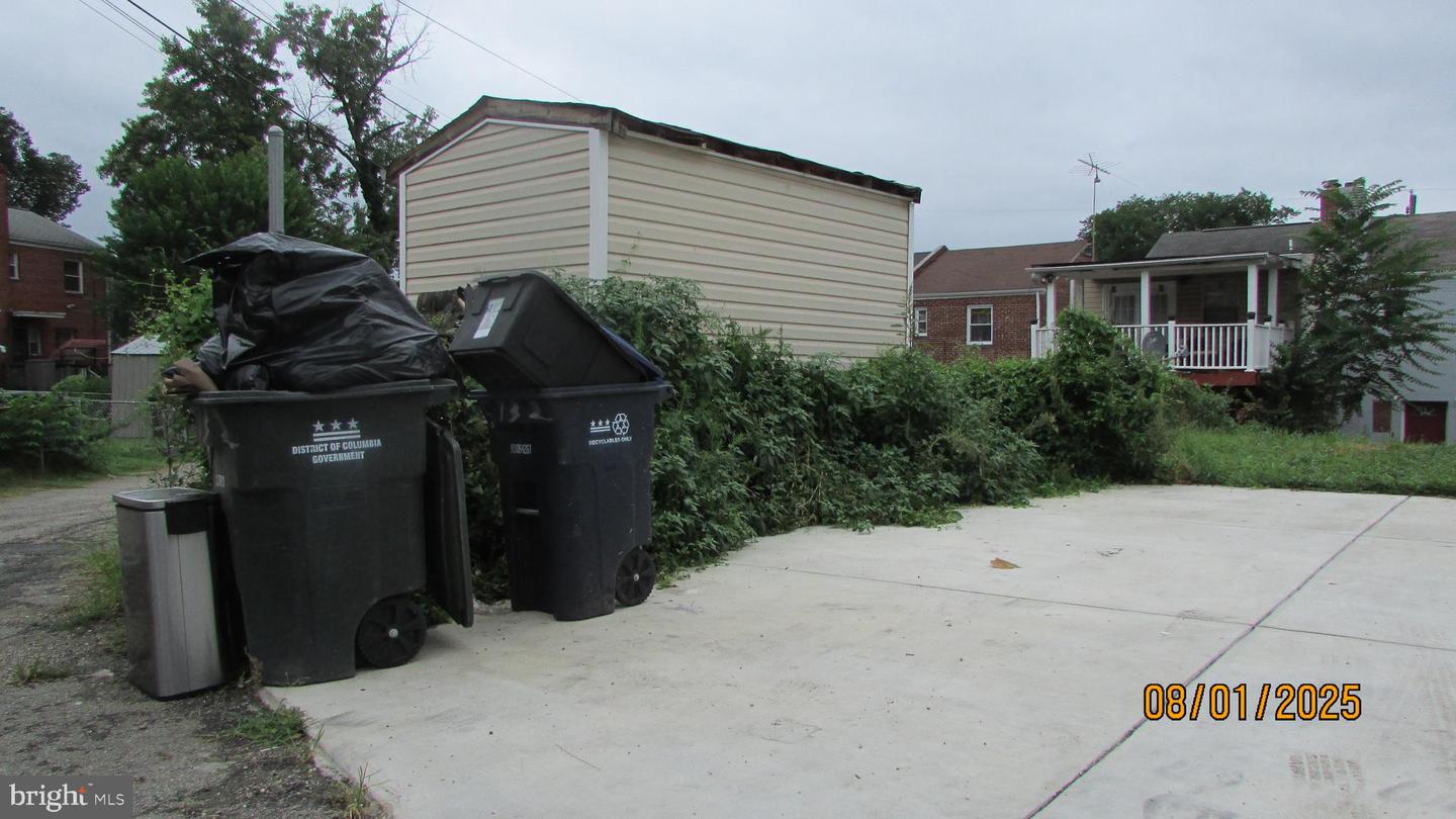 5732 5TH ST NE, WASHINGTON, District Of Columbia 20011, 3 Bedrooms Bedrooms, ,2 BathroomsBathrooms,Residential,For sale,5732 5TH ST NE,DCDC2201678 MLS # DCDC2201678