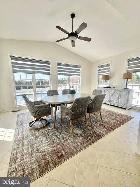 11922 BIG BEN BLVD, FREDERICKSBURG, Virginia 22407, 4 Bedrooms Bedrooms, ,4 BathroomsBathrooms,Residential,11922 BIG BEN BLVD,VASP2038818 MLS # VASP2038818