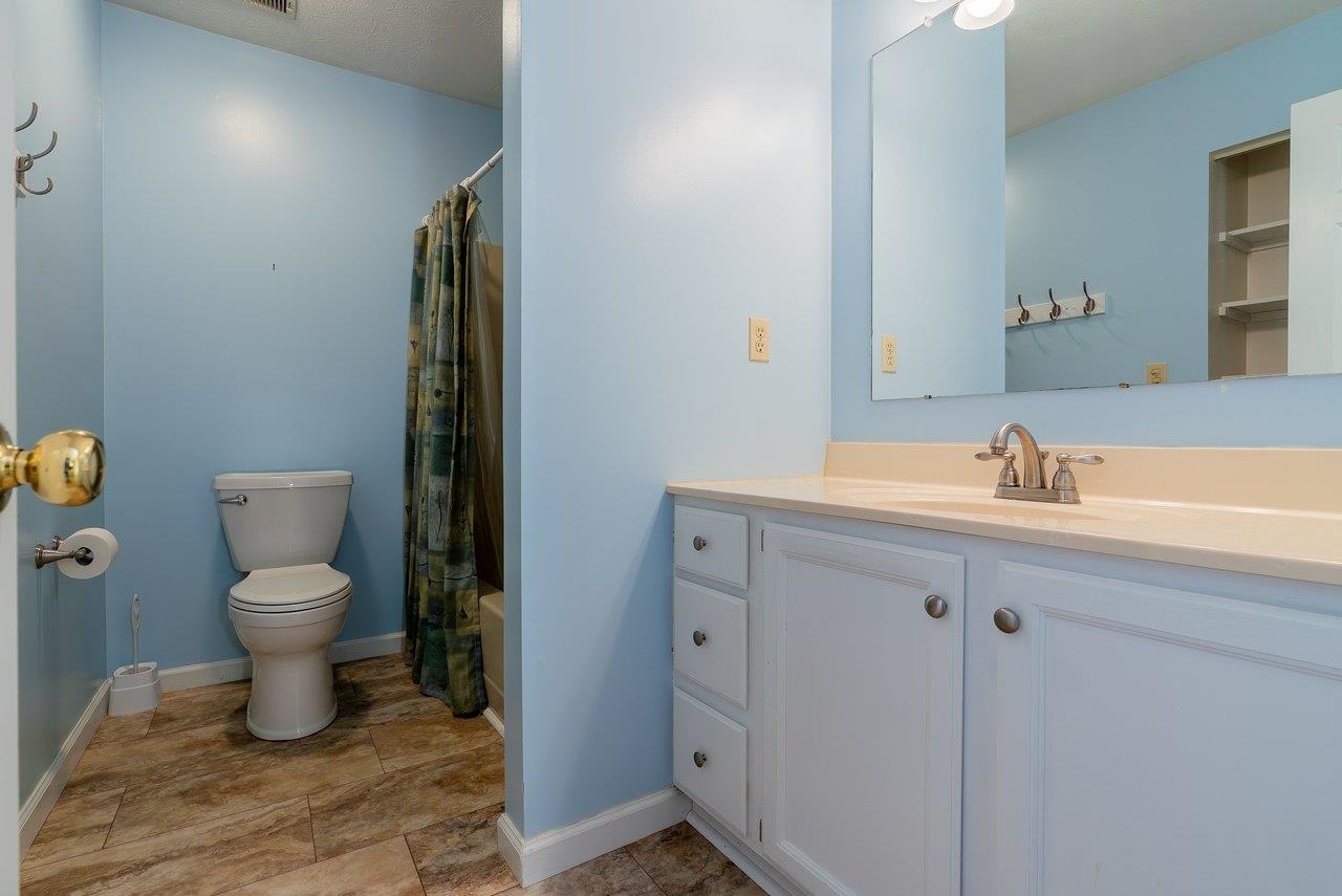 6574 SIMMERS VALLEY RD, ROCKINGHAM, Virginia 22802, 3 Bedrooms Bedrooms, ,2 BathroomsBathrooms,Residential,6574 SIMMERS VALLEY RD,672778 MLS # 672778 6574 SIMMERS VALLEY RD, ROCKINGHAM, Virginia 22802, 3 Bedrooms Bedrooms, ,2 BathroomsBathrooms,Residential,6574 SIMMERS VALLEY RD,672778 MLS # 672778