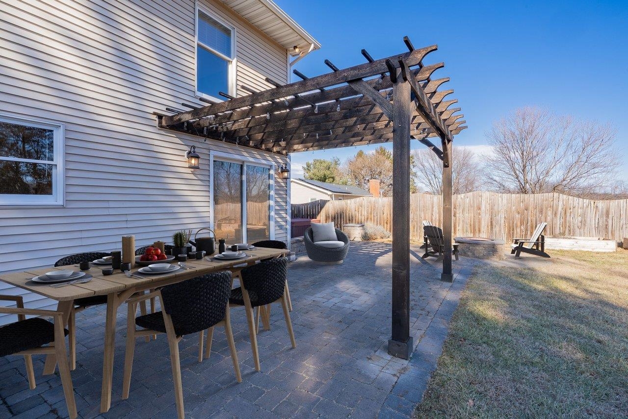 6574 SIMMERS VALLEY RD, ROCKINGHAM, Virginia 22802, 3 Bedrooms Bedrooms, ,2 BathroomsBathrooms,Residential,6574 SIMMERS VALLEY RD,672778 MLS # 672778 6574 SIMMERS VALLEY RD, ROCKINGHAM, Virginia 22802, 3 Bedrooms Bedrooms, ,2 BathroomsBathrooms,Residential,6574 SIMMERS VALLEY RD,672778 MLS # 672778