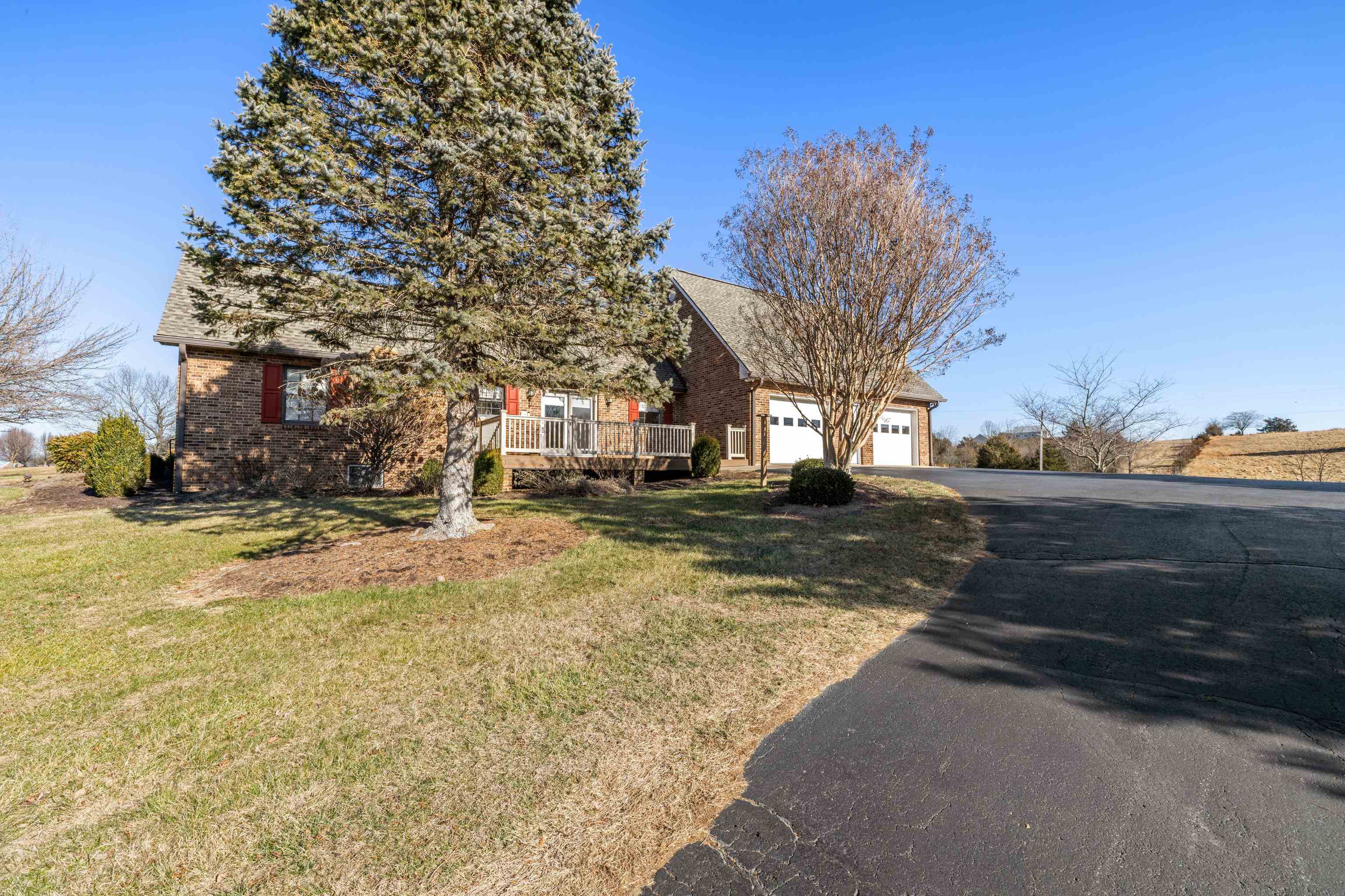 147 BON LEA DR, STAUNTON, Virginia 24401, 3 Bedrooms Bedrooms, ,2 BathroomsBathrooms,Residential,147 BON LEA DR,672829 MLS # 672829 147 BON LEA DR, STAUNTON, Virginia 24401, 3 Bedrooms Bedrooms, ,2 BathroomsBathrooms,Residential,147 BON LEA DR,672829 MLS # 672829