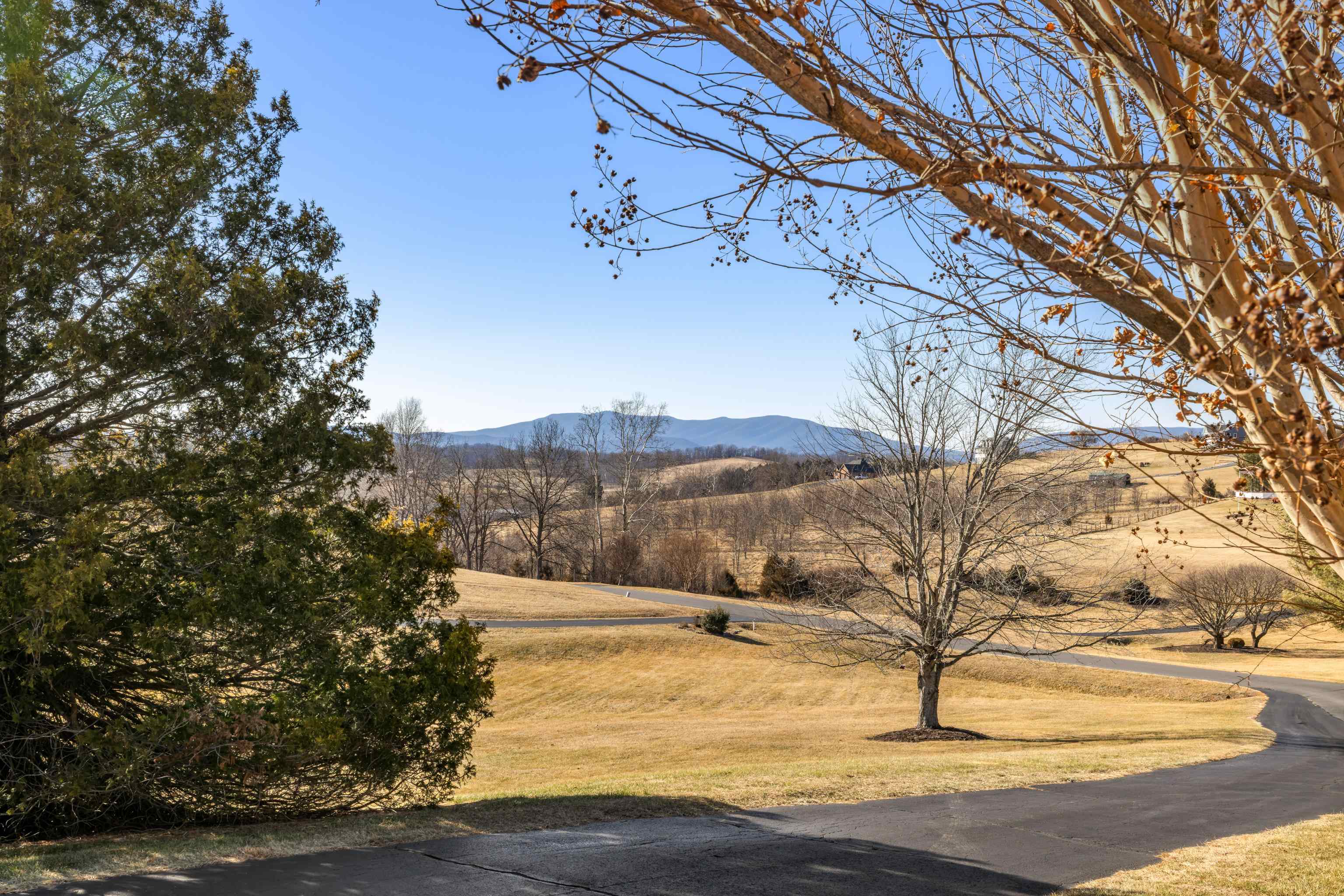 147 BON LEA DR, STAUNTON, Virginia 24401, 3 Bedrooms Bedrooms, ,2 BathroomsBathrooms,Residential,147 BON LEA DR,672829 MLS # 672829 147 BON LEA DR, STAUNTON, Virginia 24401, 3 Bedrooms Bedrooms, ,2 BathroomsBathrooms,Residential,147 BON LEA DR,672829 MLS # 672829