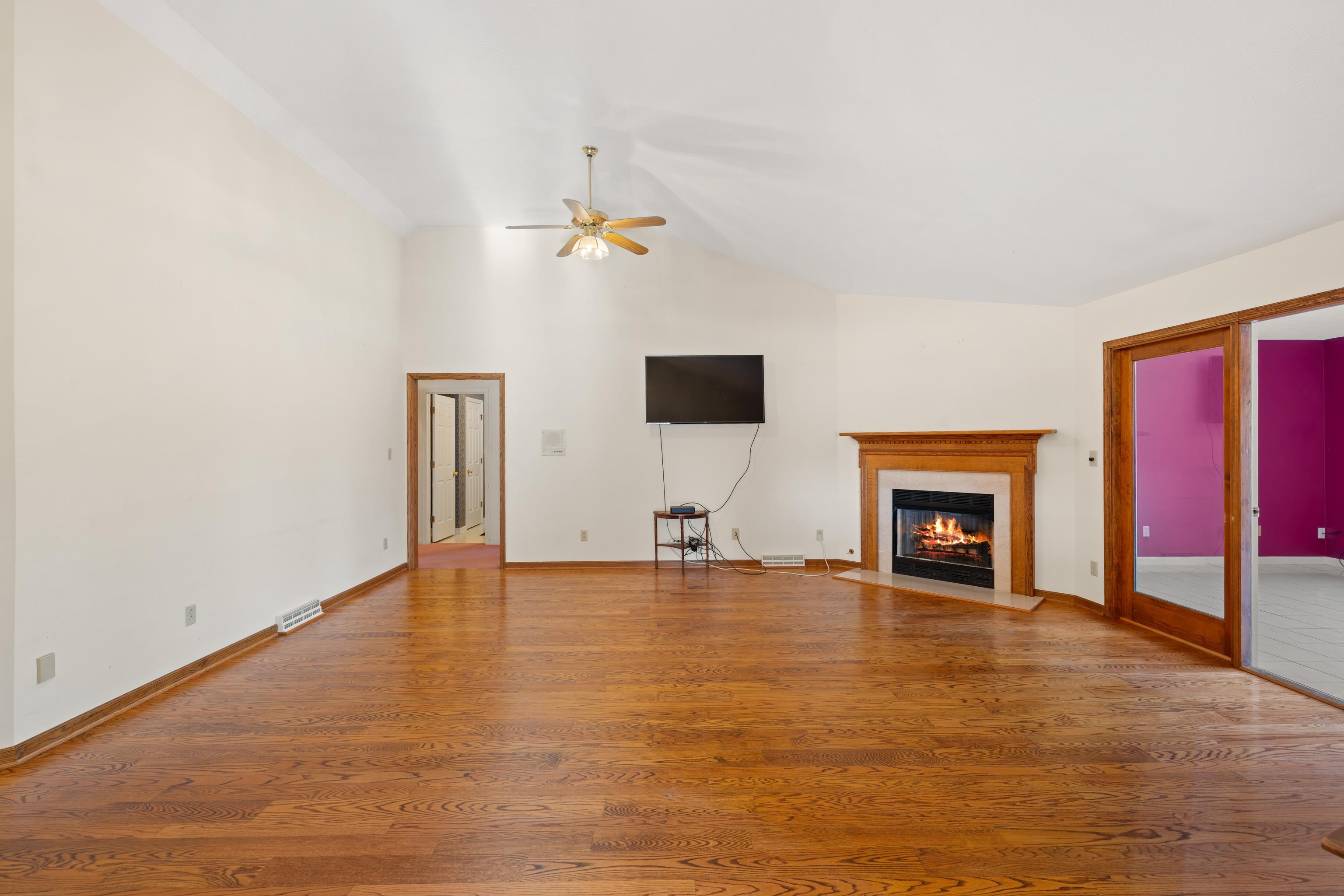 147 BON LEA DR, STAUNTON, Virginia 24401, 3 Bedrooms Bedrooms, ,2 BathroomsBathrooms,Residential,147 BON LEA DR,672829 MLS # 672829 147 BON LEA DR, STAUNTON, Virginia 24401, 3 Bedrooms Bedrooms, ,2 BathroomsBathrooms,Residential,147 BON LEA DR,672829 MLS # 672829