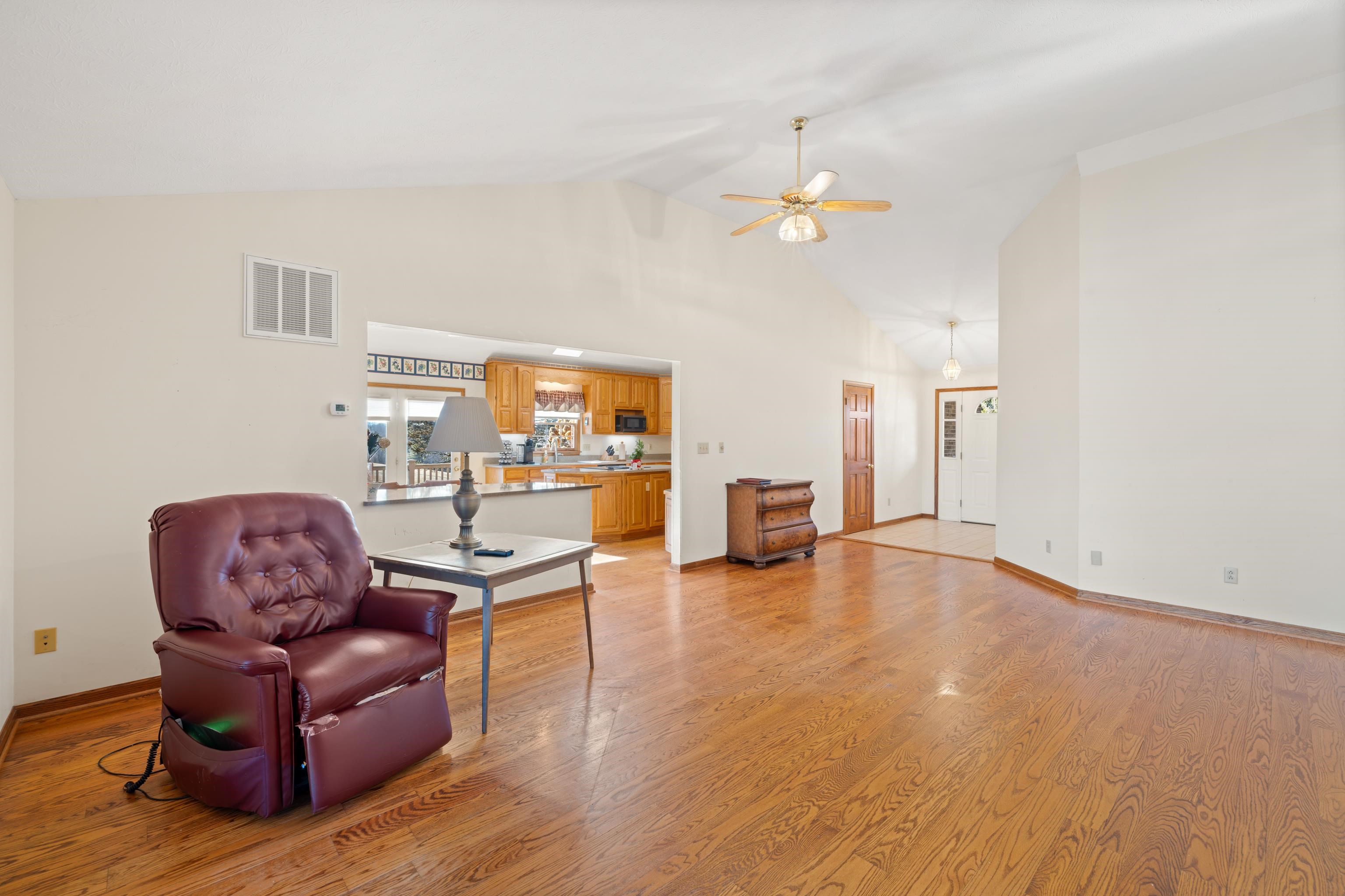 147 BON LEA DR, STAUNTON, Virginia 24401, 3 Bedrooms Bedrooms, ,2 BathroomsBathrooms,Residential,147 BON LEA DR,672829 MLS # 672829 147 BON LEA DR, STAUNTON, Virginia 24401, 3 Bedrooms Bedrooms, ,2 BathroomsBathrooms,Residential,147 BON LEA DR,672829 MLS # 672829