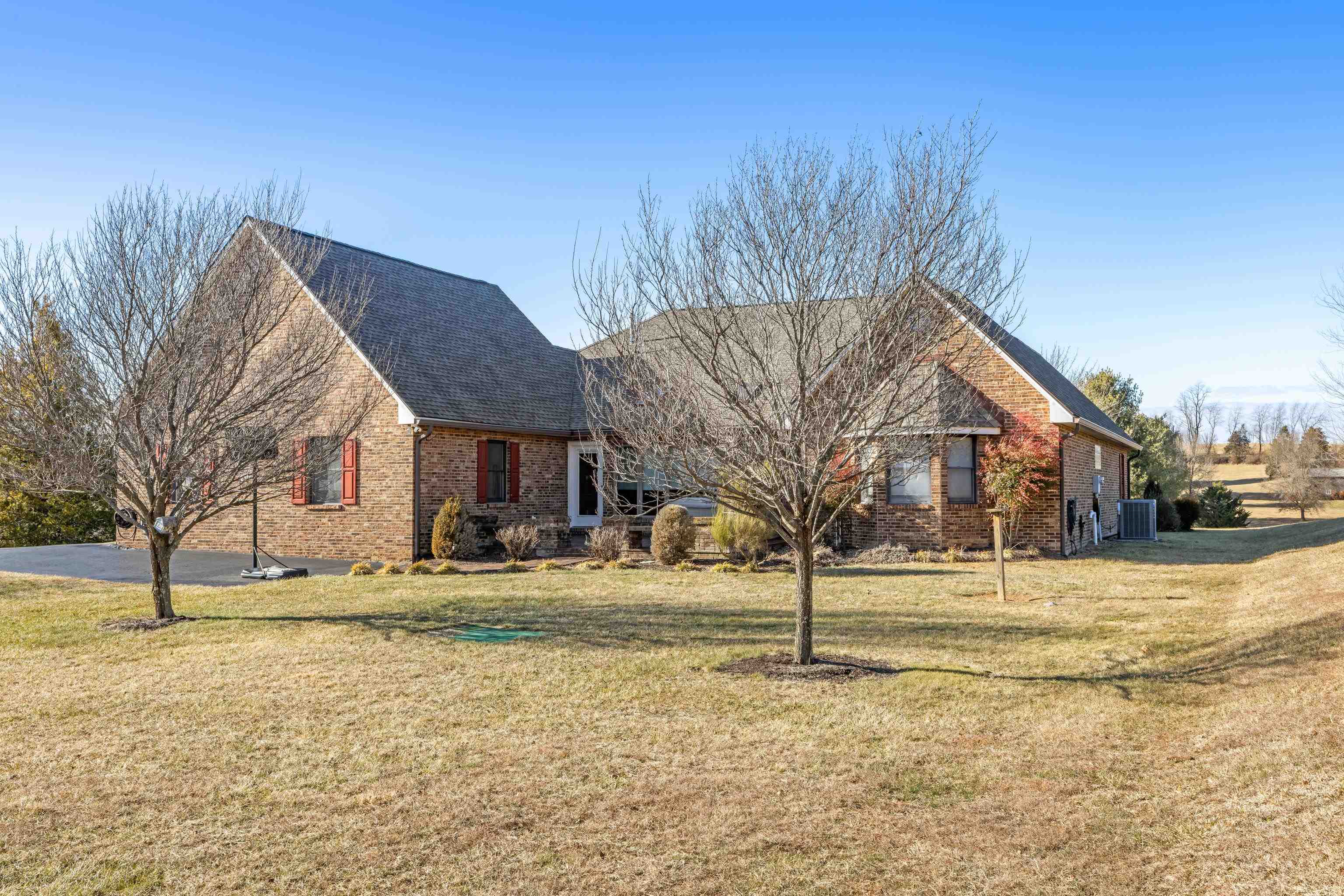 147 BON LEA DR, STAUNTON, Virginia 24401, 3 Bedrooms Bedrooms, ,2 BathroomsBathrooms,Residential,147 BON LEA DR,672829 MLS # 672829 147 BON LEA DR, STAUNTON, Virginia 24401, 3 Bedrooms Bedrooms, ,2 BathroomsBathrooms,Residential,147 BON LEA DR,672829 MLS # 672829