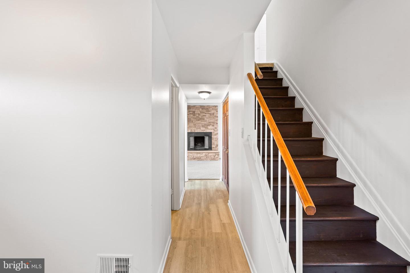 12807 SCRANTON CT, HERNDON, Virginia 20170, 4 Bedrooms Bedrooms, ,2 BathroomsBathrooms,Residential,For sale,12807 SCRANTON CT,VAFX2279594 MLS # VAFX2279594