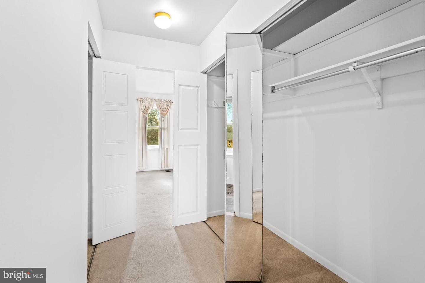 12807 SCRANTON CT, HERNDON, Virginia 20170, 4 Bedrooms Bedrooms, ,2 BathroomsBathrooms,Residential,For sale,12807 SCRANTON CT,VAFX2279594 MLS # VAFX2279594