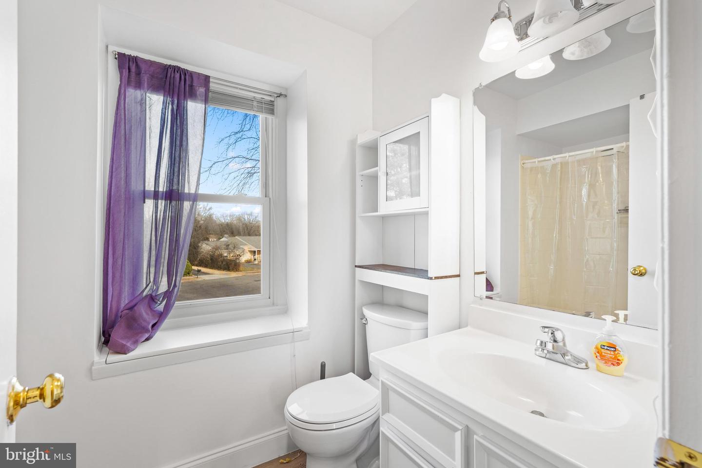 12807 SCRANTON CT, HERNDON, Virginia 20170, 4 Bedrooms Bedrooms, ,2 BathroomsBathrooms,Residential,For sale,12807 SCRANTON CT,VAFX2279594 MLS # VAFX2279594