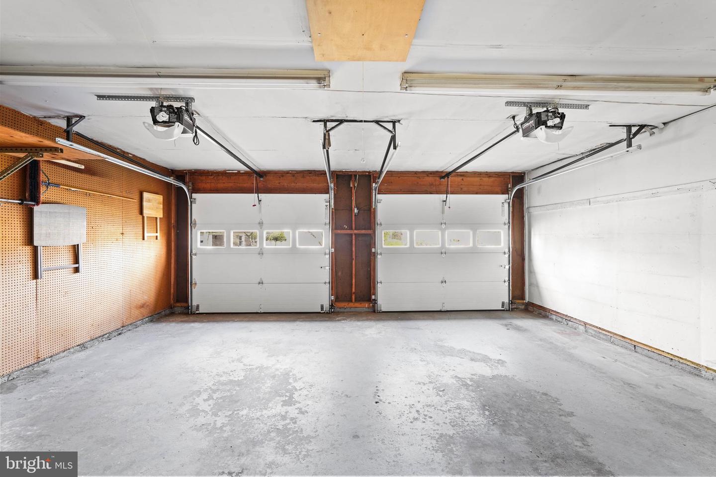 12807 SCRANTON CT, HERNDON, Virginia 20170, 4 Bedrooms Bedrooms, ,2 BathroomsBathrooms,Residential,For sale,12807 SCRANTON CT,VAFX2279594 MLS # VAFX2279594