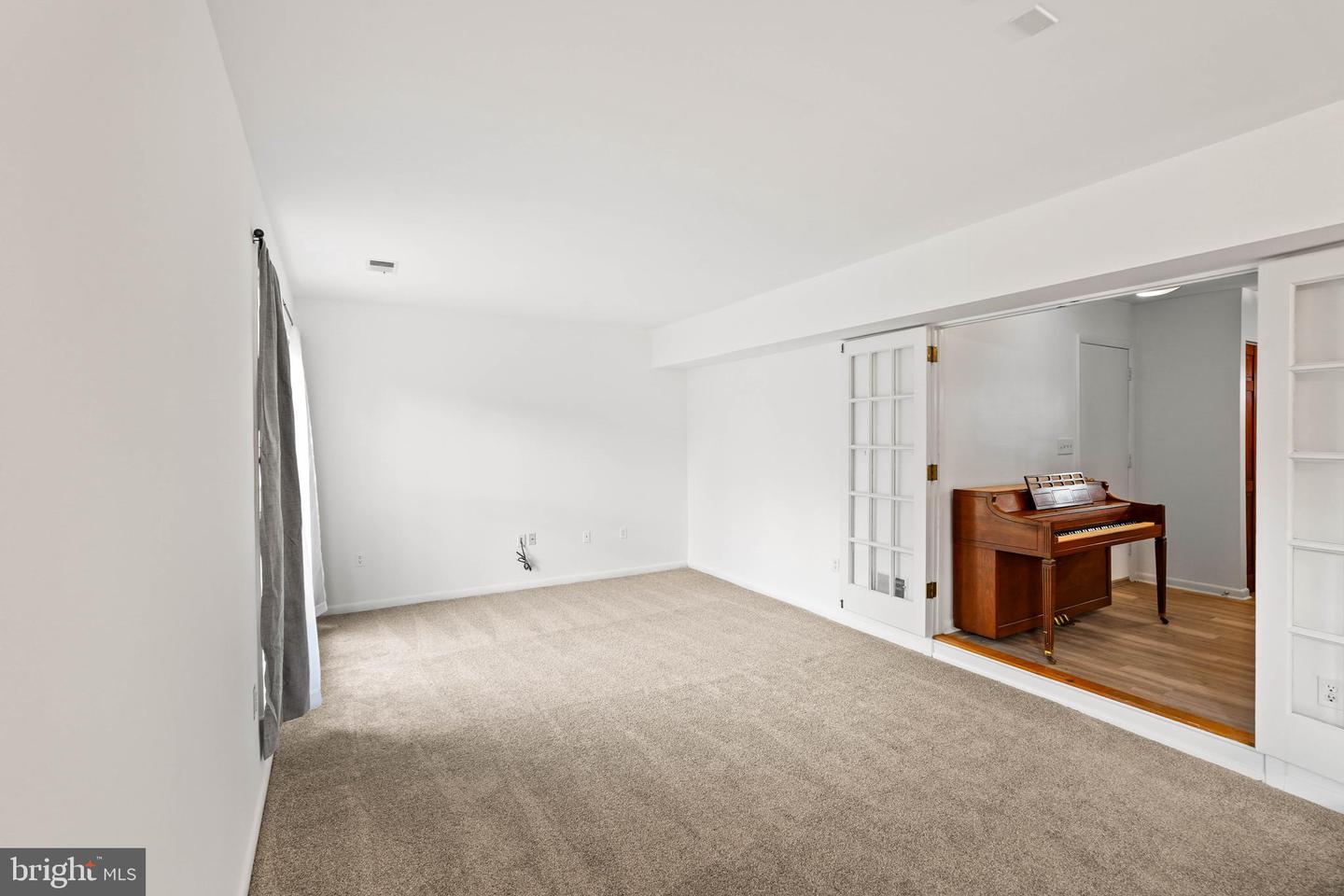 12807 SCRANTON CT, HERNDON, Virginia 20170, 4 Bedrooms Bedrooms, ,2 BathroomsBathrooms,Residential,For sale,12807 SCRANTON CT,VAFX2279594 MLS # VAFX2279594