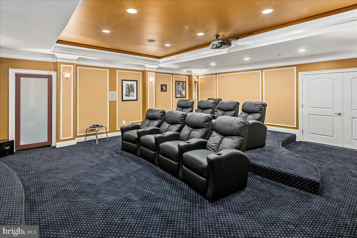 11846 CHAPEL RD, CLIFTON, Virginia 20124, 7 Bedrooms Bedrooms, ,9 BathroomsBathrooms,Residential,For sale,11846 CHAPEL RD,VAFX2281232 MLS # VAFX2281232