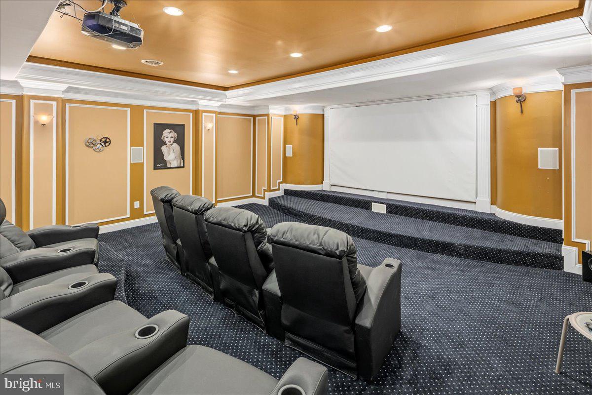 11846 CHAPEL RD, CLIFTON, Virginia 20124, 7 Bedrooms Bedrooms, ,9 BathroomsBathrooms,Residential,For sale,11846 CHAPEL RD,VAFX2281232 MLS # VAFX2281232