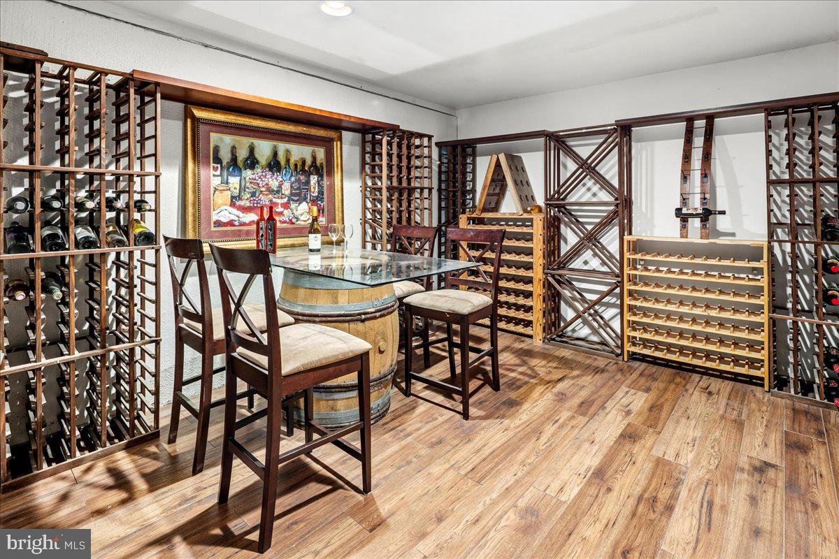 11846 CHAPEL RD, CLIFTON, Virginia 20124, 7 Bedrooms Bedrooms, ,9 BathroomsBathrooms,Residential,For sale,11846 CHAPEL RD,VAFX2281232 MLS # VAFX2281232