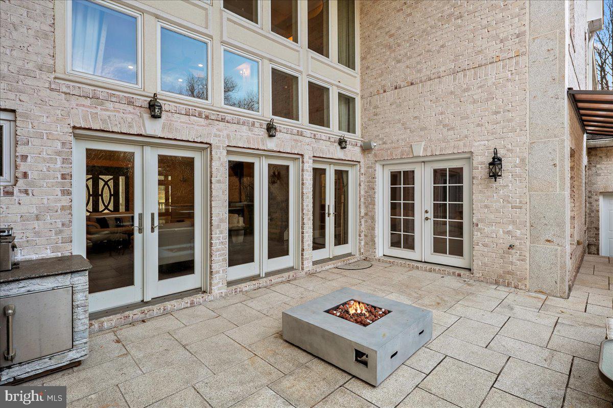 11846 CHAPEL RD, CLIFTON, Virginia 20124, 7 Bedrooms Bedrooms, ,9 BathroomsBathrooms,Residential,For sale,11846 CHAPEL RD,VAFX2281232 MLS # VAFX2281232